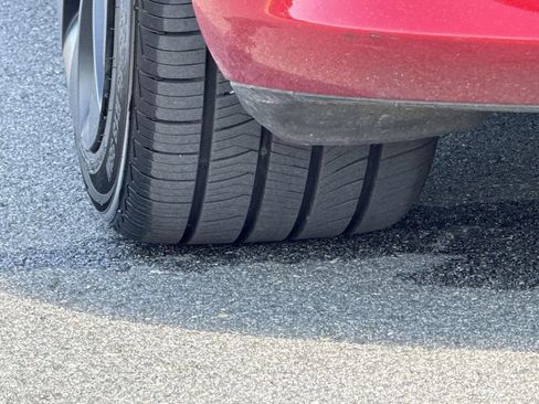 Used 2018 Tesla Model 3 Mid Range RWD image 16