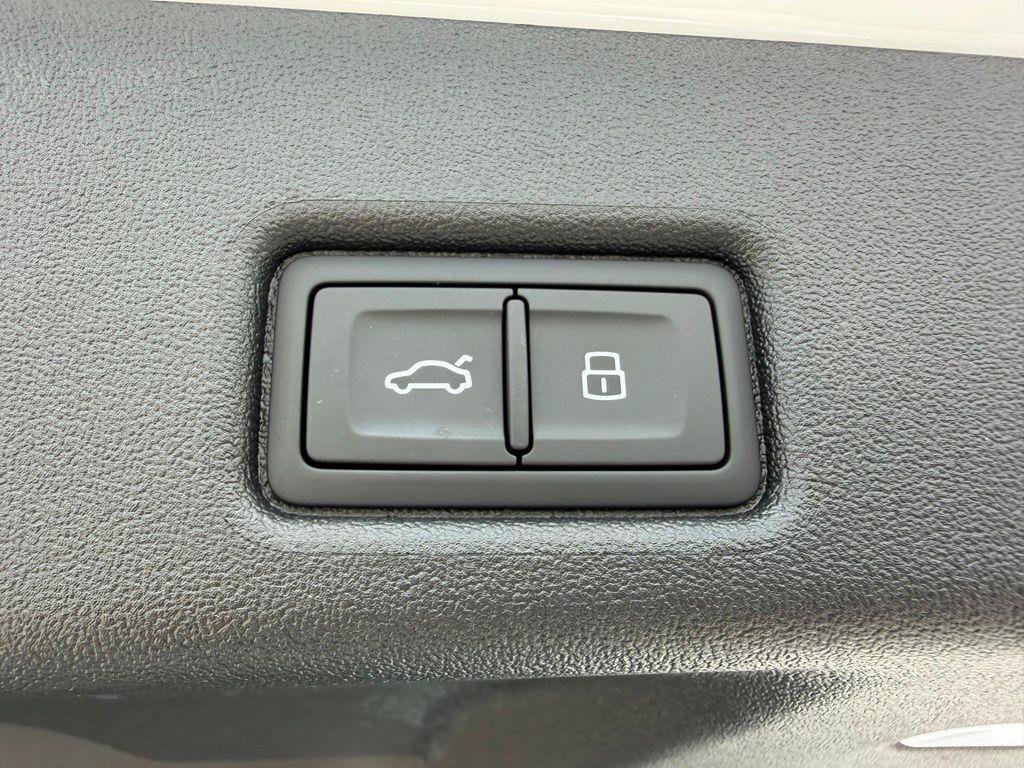 New 2026 Audi Q5 Premium Plus AWD/4WD image 24