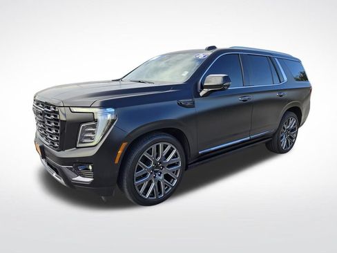 Used 2026 GMC Yukon Denali Ultimate AWD/4WD image 10
