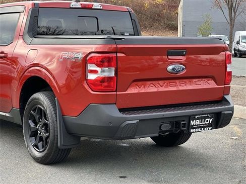 Certified 2024 Ford Maverick Lariat w/ FX4 Off-Road Package image 4