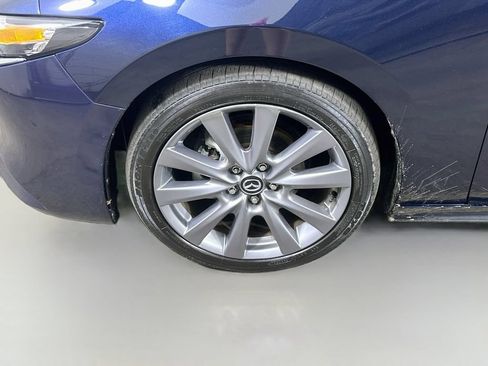 Used 2024 MAZDA MAZDA3 s FWD image 8
