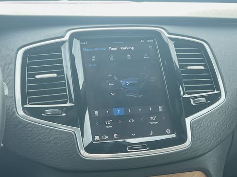 Certified 2023 Volvo XC90 B6 Plus w/ Protection Package Premier image 21