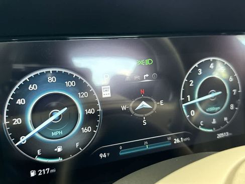 Used 2024 Hyundai Elantra SEL FWD image 16