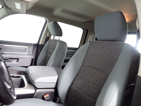 Used 2019 RAM 1500 Classic Warlock image 22