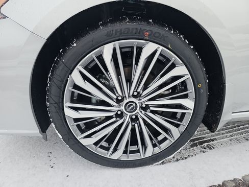 New 2025 Nissan Altima 2.5 SL image 11