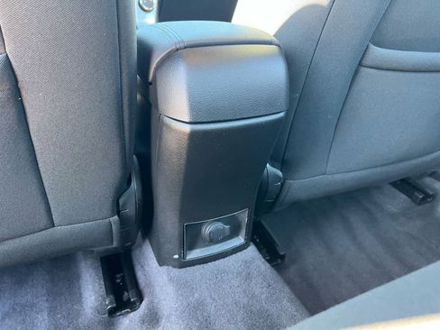 Used 2011 Chevrolet Cruze LT image 20