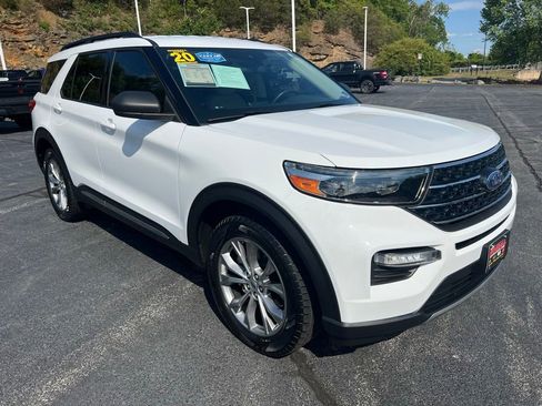 Used 2020 Ford Explorer XLT w/ Equipment Group 202A AWD/4WD image 1