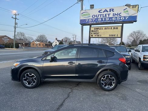 Used 2017 Subaru Crosstrek 2.0i Premium image 8