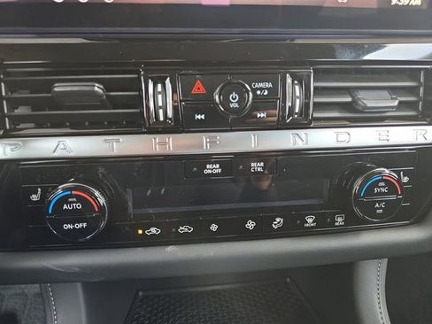 New 2026 Nissan Pathfinder SV image 4