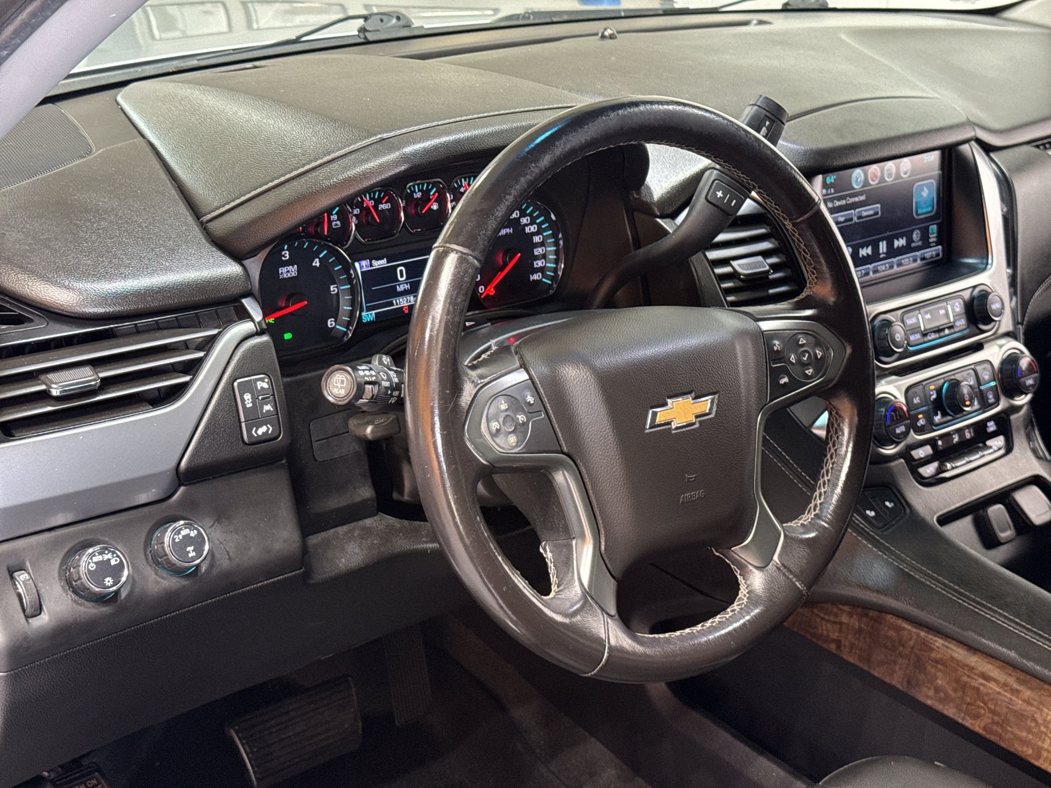 Used 2020 Chevrolet Suburban LT AWD/4WD image 18