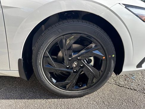 New 2026 Hyundai Elantra Sport image 12