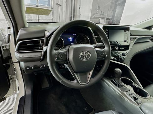 Certified 2024 Toyota Camry SE image 9