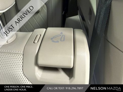 Used 2024 Volkswagen Atlas SEL Premium R-Line AWD/4WD image 36