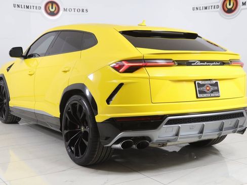Used 2019 Lamborghini Urus image 4