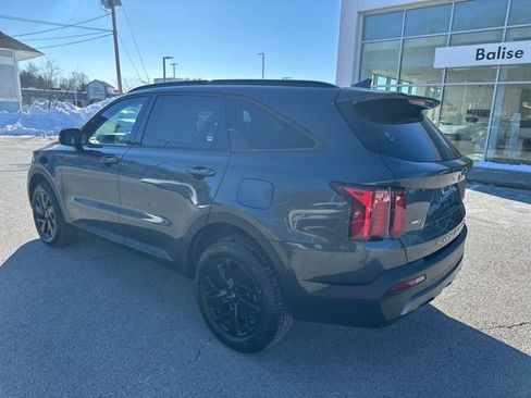 Used 2021 Kia Sorento S image 5