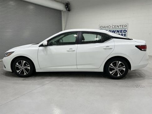 Used 2022 Nissan Sentra SV image 5