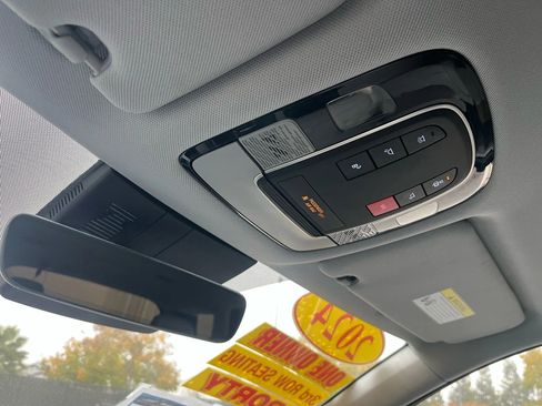 Used 2024 Hyundai Palisade SEL image 22