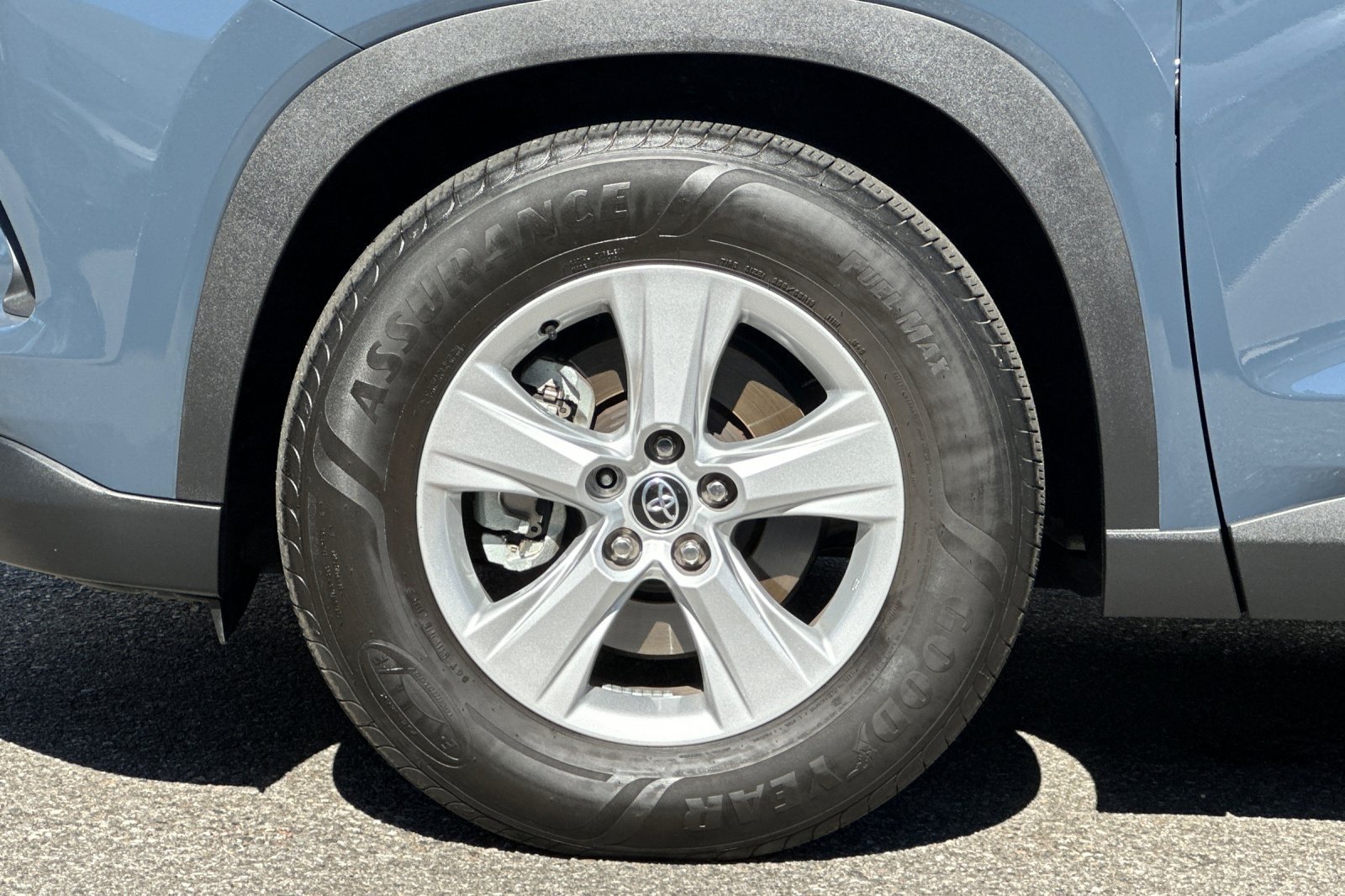 Certified 2025 Toyota Grand Highlander FWD image 28