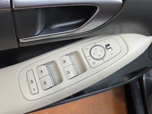 Used 2021 Hyundai Sonata SEL image 22