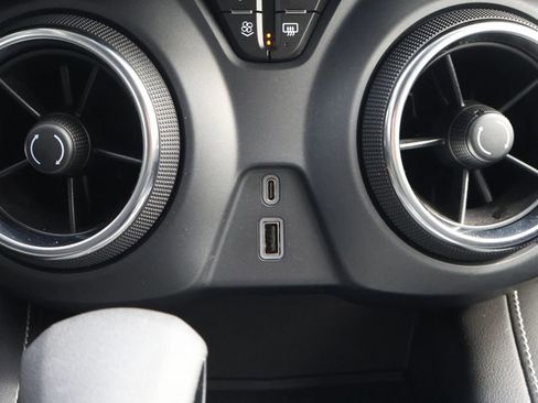 Used 2023 Chevrolet Blazer LT w/ Driver Confidence Package image 18