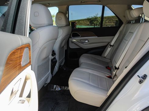 Certified 2025 Mercedes-Benz GLE 450e GLE 450e image 18