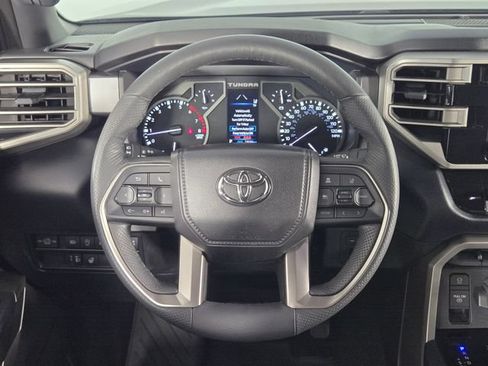 Used 2025 Toyota Tundra SR5 AWD/4WD image 21