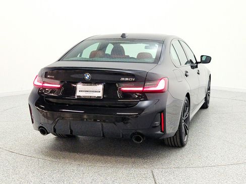 Used 2023 BMW 330i xDrive Sedan w/ M Sport Package image 6