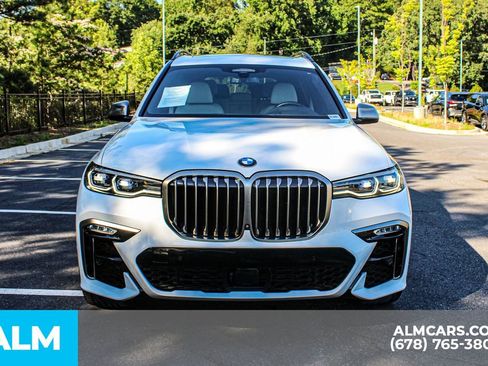 Used 2022 BMW X7 M50i w/ Dynamic Handling Package AWD/4WD image 10