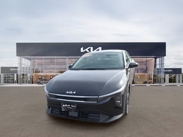 New 2026 Kia K4 FWD image 8