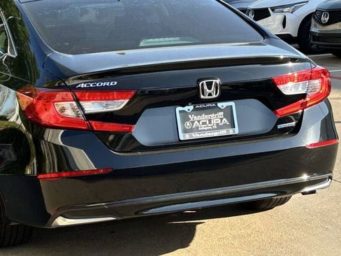 Used 2020 Honda Accord Hybrid image 6