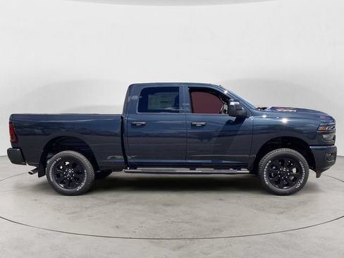 New 2026 RAM 2500 Tradesman AWD/4WD image 7
