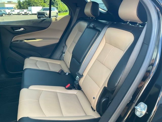 Used 2023 Chevrolet Equinox Premier AWD/4WD image 8