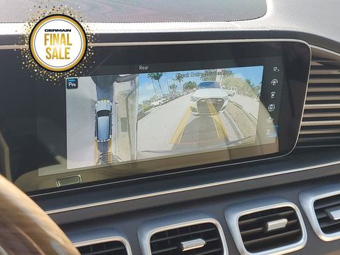 Used 2022 Mercedes-Benz GLS 450 4MATIC image 22