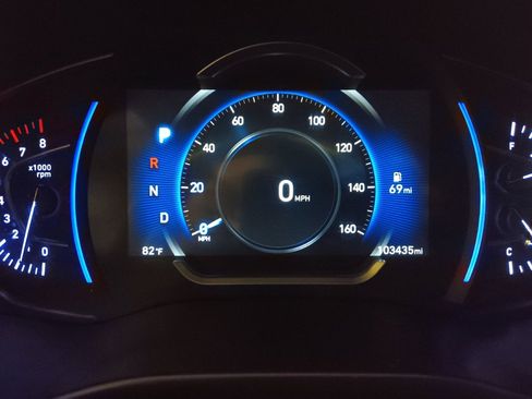 Used 2019 Hyundai Santa Fe FWD image 23