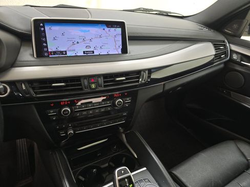 Used 2019 BMW X6 xDrive50i w/ M Sport Package image 10