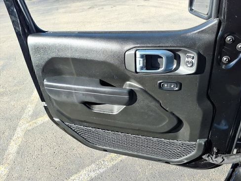 Used 2024 Jeep Wrangler Sport S image 20