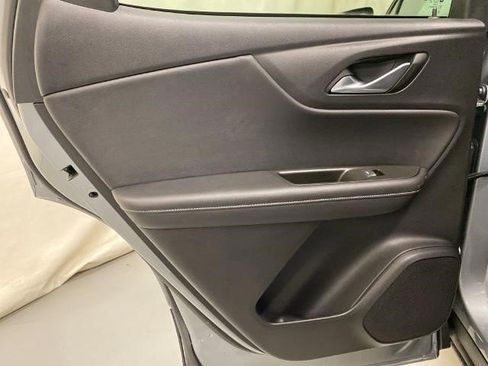 Certified 2025 Chevrolet Blazer LT image 12