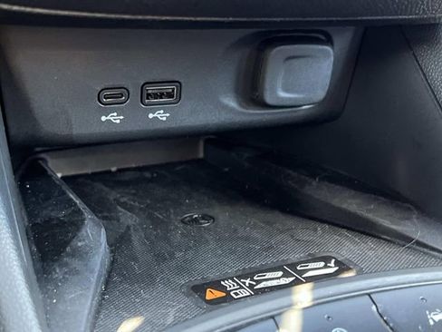 Used 2025 Buick Envista Preferred w/ Convenience I Package image 27