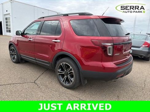 Used 2013 Ford Explorer Sport image 4