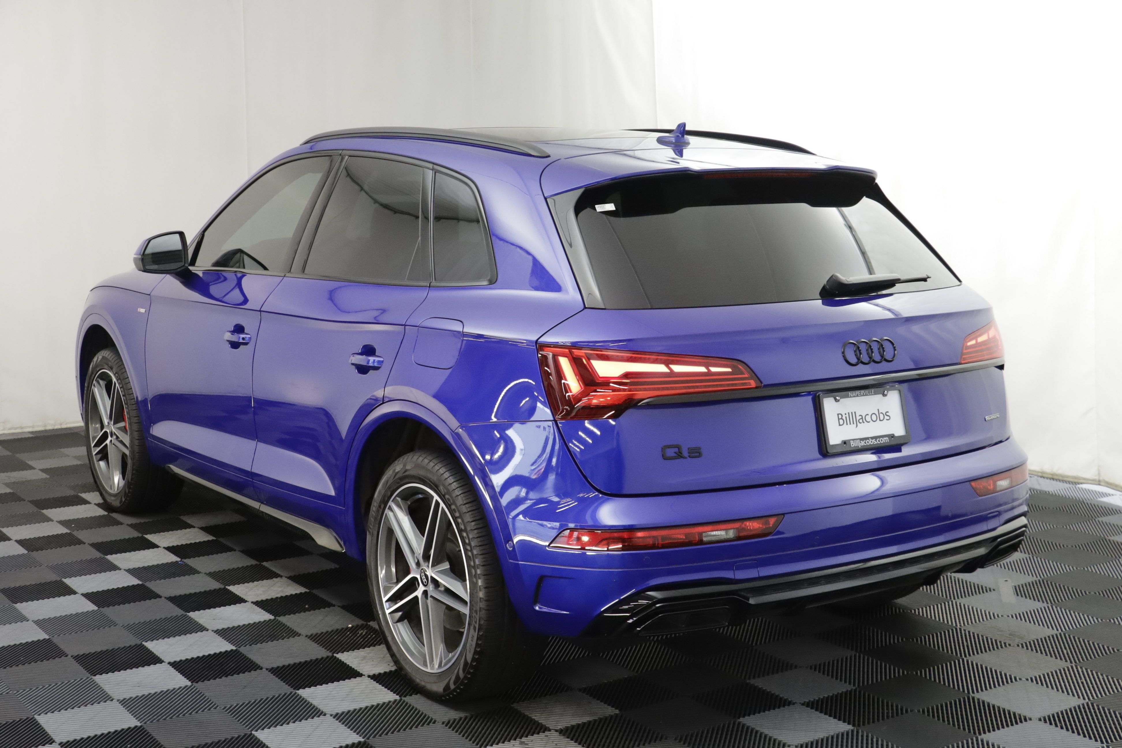Used 2024 Audi Q5 e Prestige w/ Prestige Package AWD/4WD image 21
