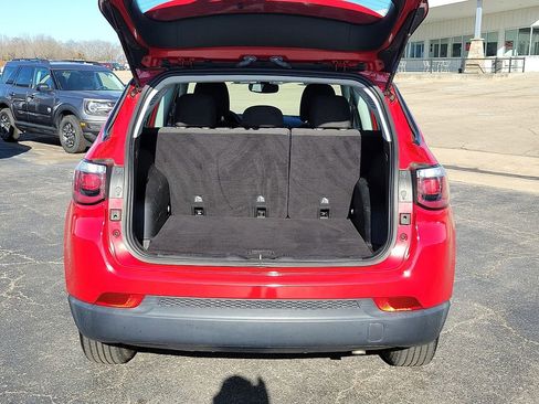 Used 2019 Jeep Compass Sport image 8