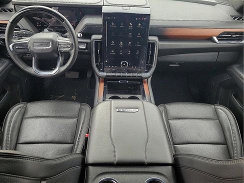 Certified 2025 GMC Yukon Denali w/ Denali Reserve Package image 11