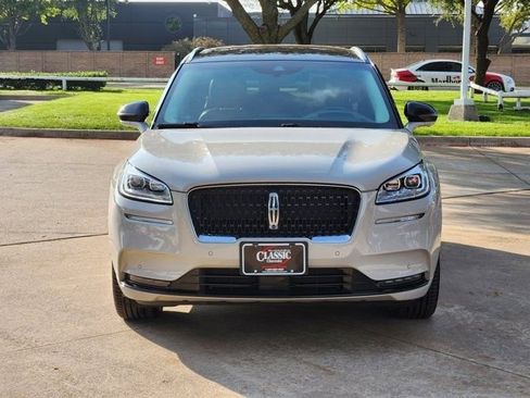 Used 2022 Lincoln Corsair Reserve w/ Equipment Group 201A image 10