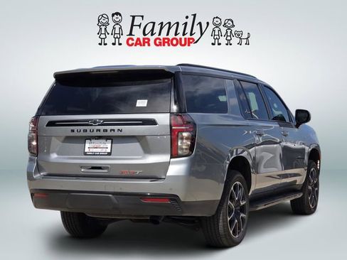 Used 2023 Chevrolet Suburban RST w/ Luxury Package AWD/4WD image 4