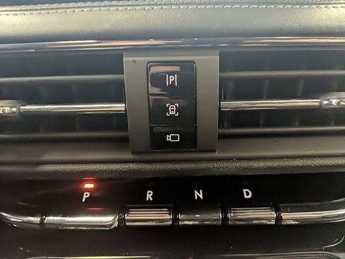 Certified 2022 Lincoln Corsair FWD w/ Equipment Group 101A image 19