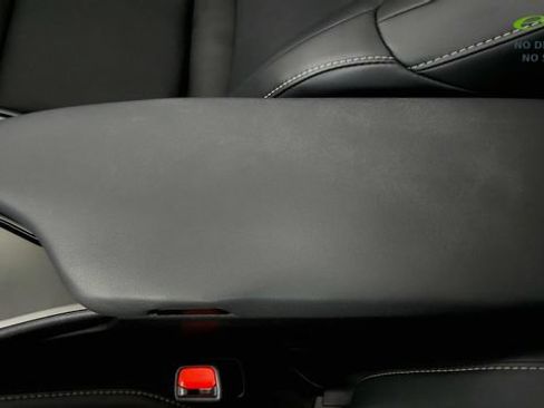 Used 2025 Lexus UX 300h FWD image 65