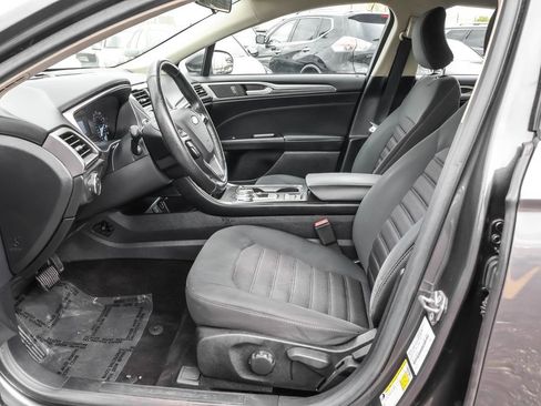 Used 2017 Ford Fusion S w/ Equipment Group 101A FWD image 6