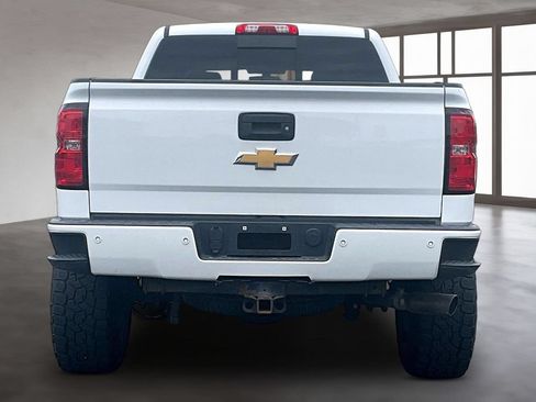 Used 2017 Chevrolet Silverado 1500 LT w/ All Star Edition AWD/4WD image 5