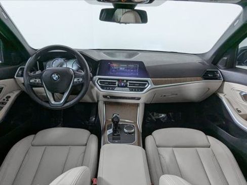 Used 2020 BMW 330i Sedan w/ Convenience Package RWD image 26