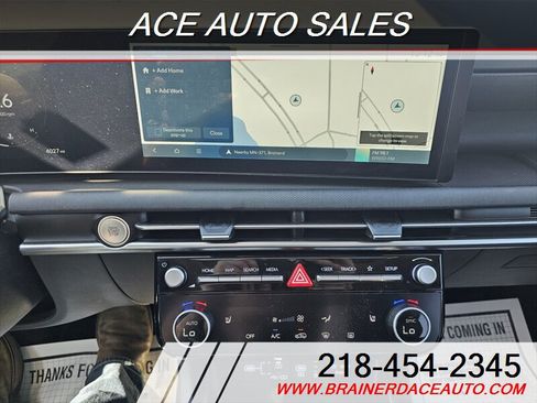 Used 2025 Hyundai Tucson SEL AWD/4WD image 16